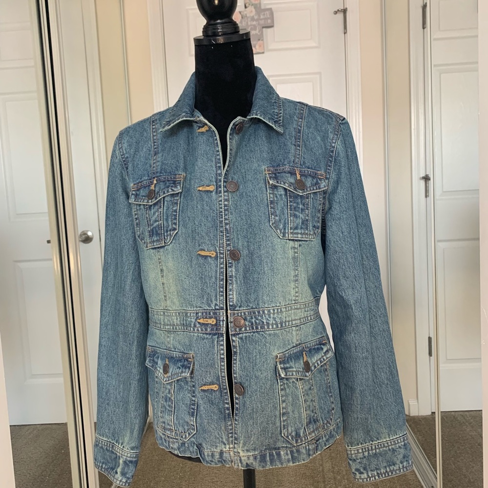 Aeropostale Dirty Wash Denim Women’s Jacket Med